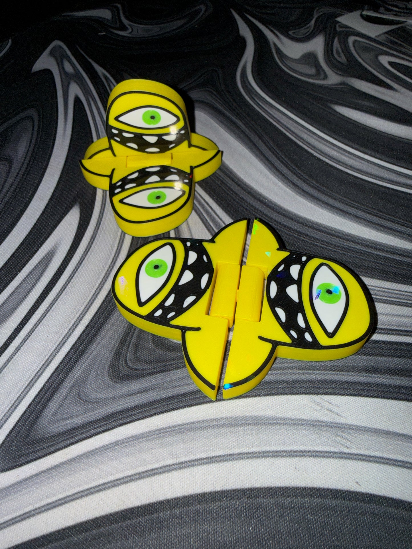 Cyclops Flip-n-Slide Fidget