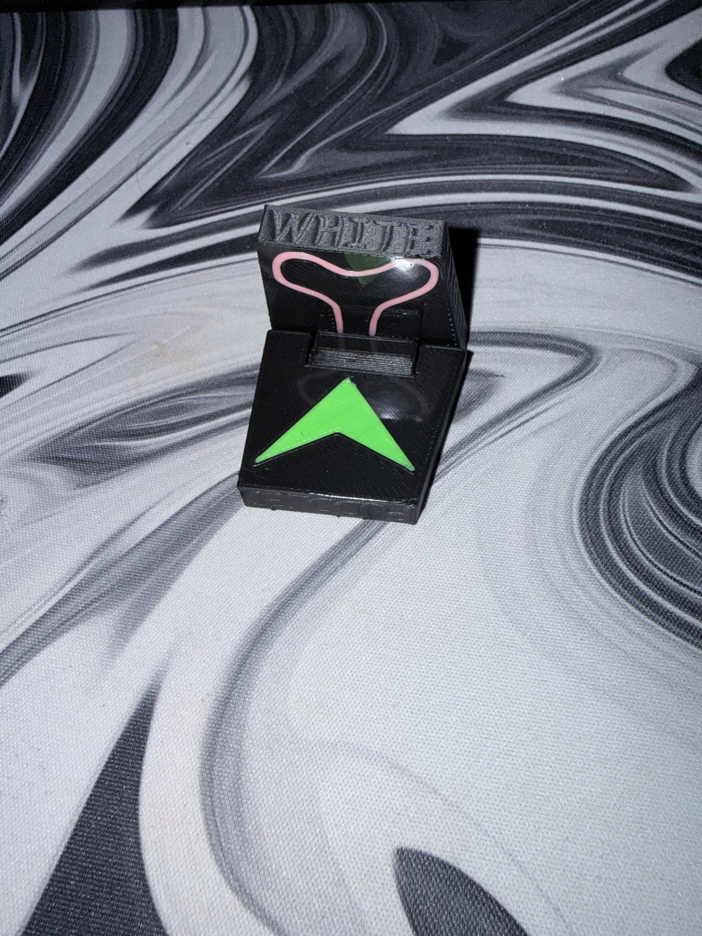 GWN Flip-n-Slide Fidget