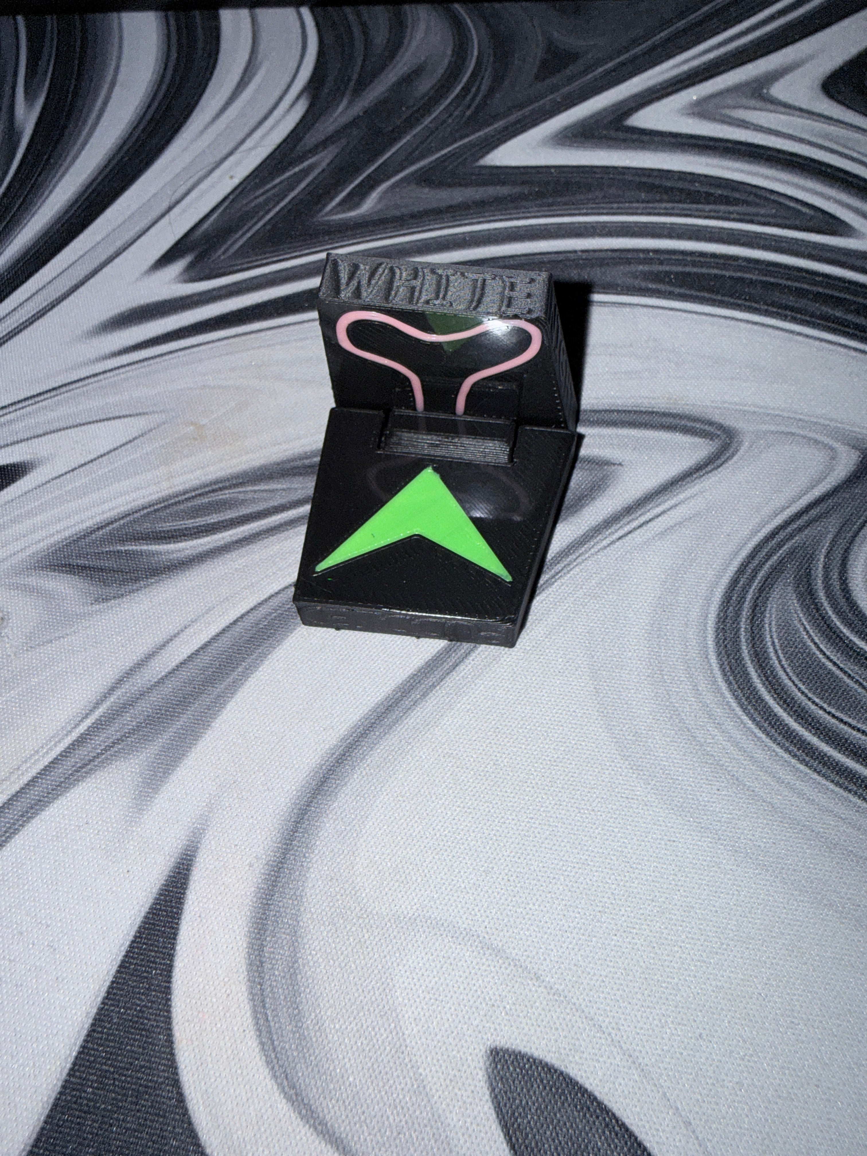 GWN Flip-n-Slide Fidget