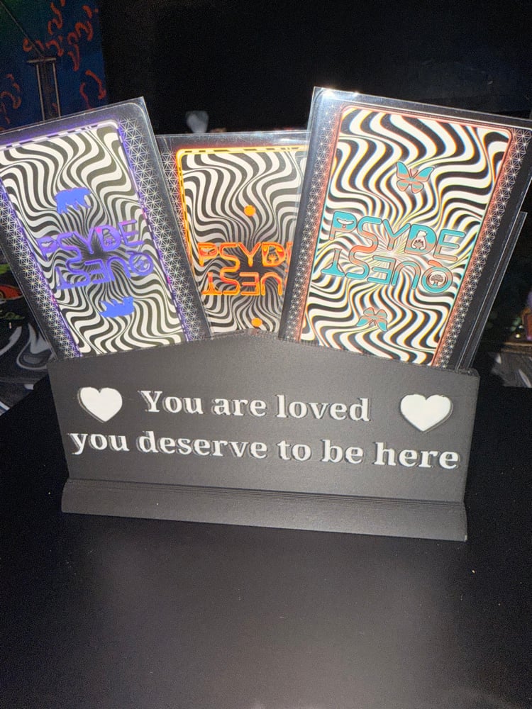 Psyde Quest Toploader 9-Card Display
